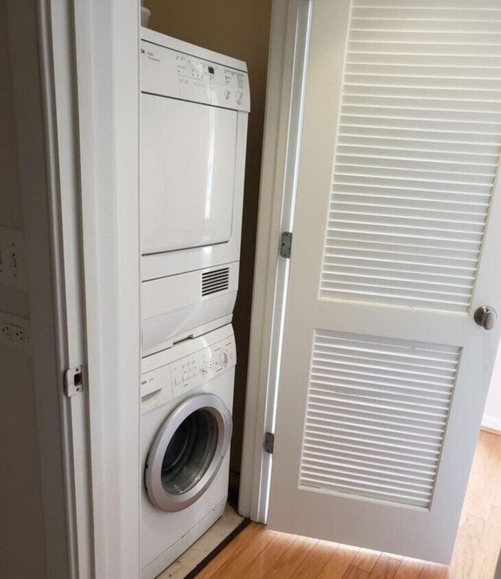 20 Livingston Ave Unit 906, New Brunswick, NJ 08901 Condo for Rent in New Brunswick, NJ