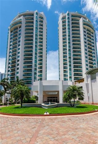 19400 Turnberry Way 811 - 19400  Turnberry Way 811
