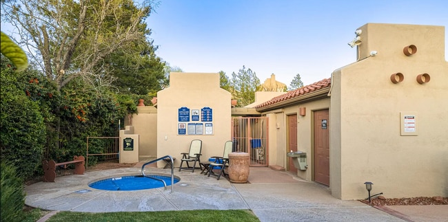 Hot tub is a short walk away. - 25 Desert Willow Ln