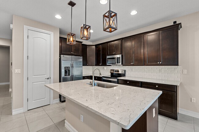 Foto del edificio - 10103 Akenside Dr