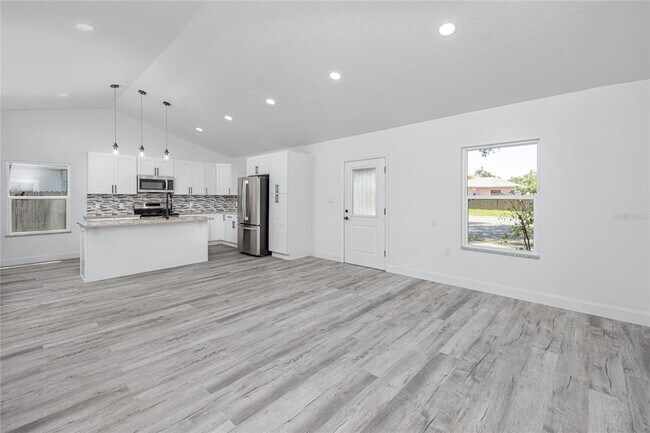 Foto del edificio - 2859 38th Ave N