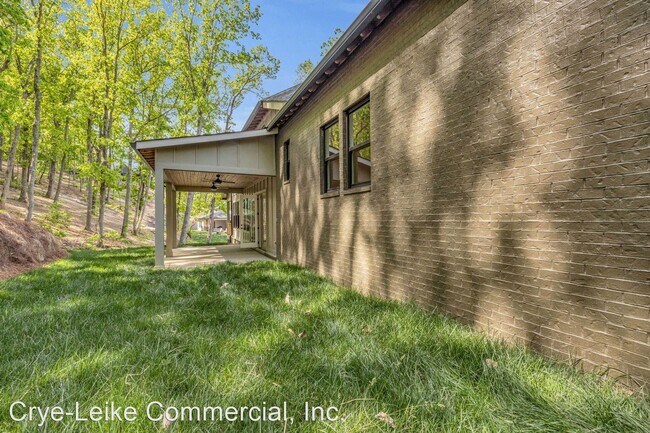Building Photo - 3 br, 2.5 bath House - 9986 Caseview Dr.