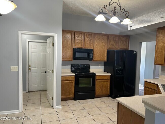 Foto del edificio - 1804 Northglen Cir