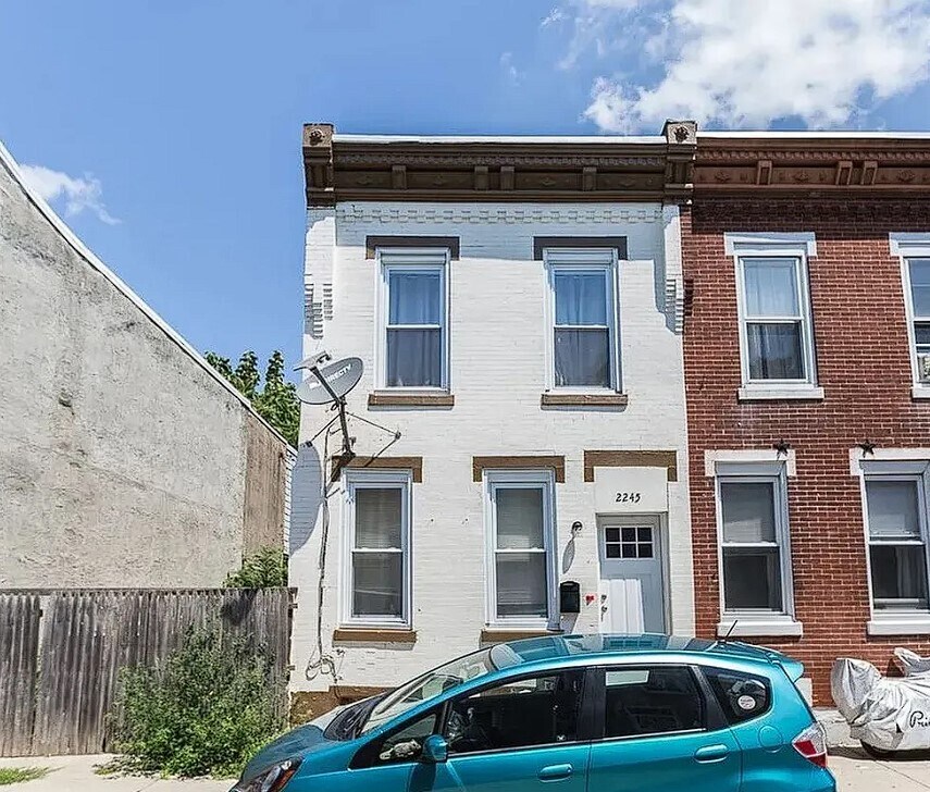 Foto principal - 2245 Greenwich St