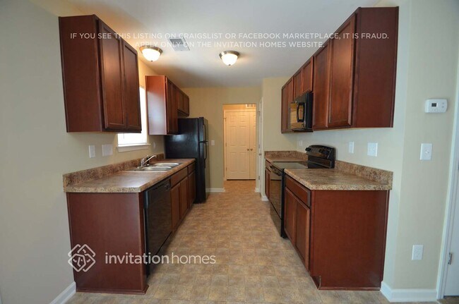 Foto del edificio - 11308 Joe Morrison Ln