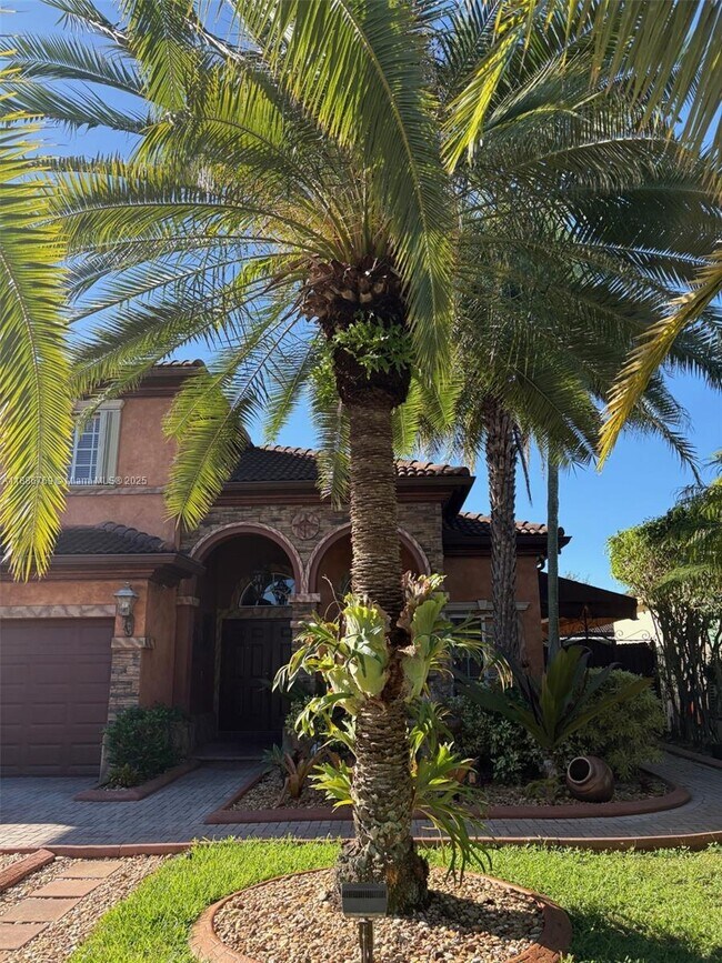 Foto del edificio - 16526 SW 51st Terrace