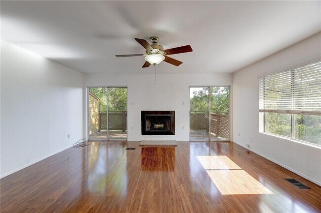 Foto del edificio - 1709 Wild Basin Ledge