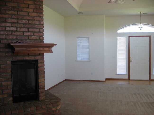 Foto del edificio - 2215 N Manning St