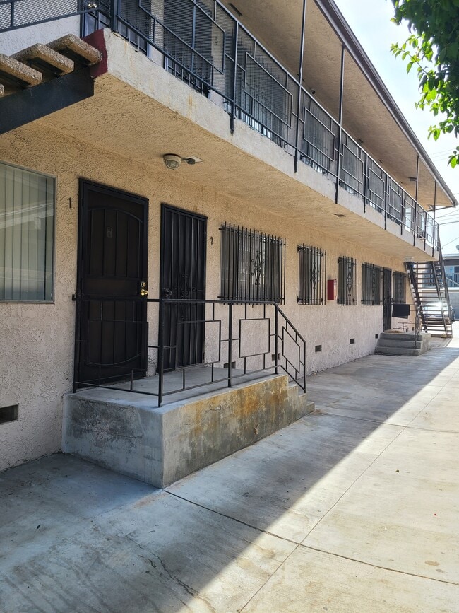 Foto del edificio - 1406 Crenshaw Blvd