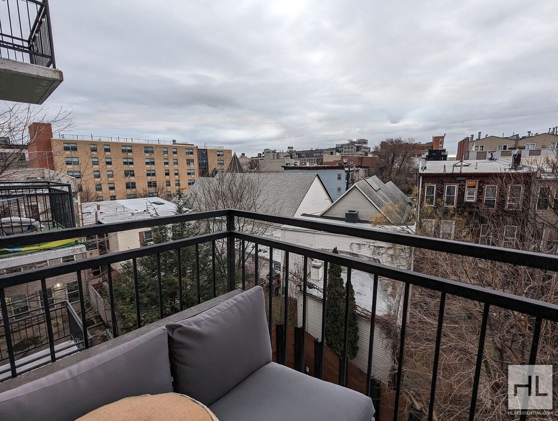 Foto principal - WILLOUGHBY AVENUE