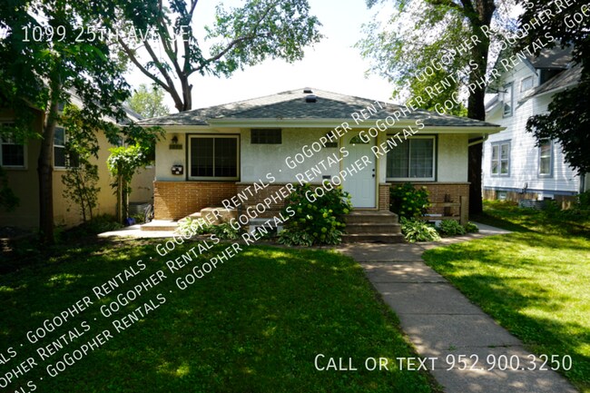 Building Photo - 4 Bedroom Duplex Close to U of M Campus!