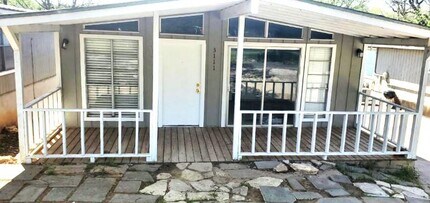 Building Photo - 3111 Fritz Hughes Park Rd
