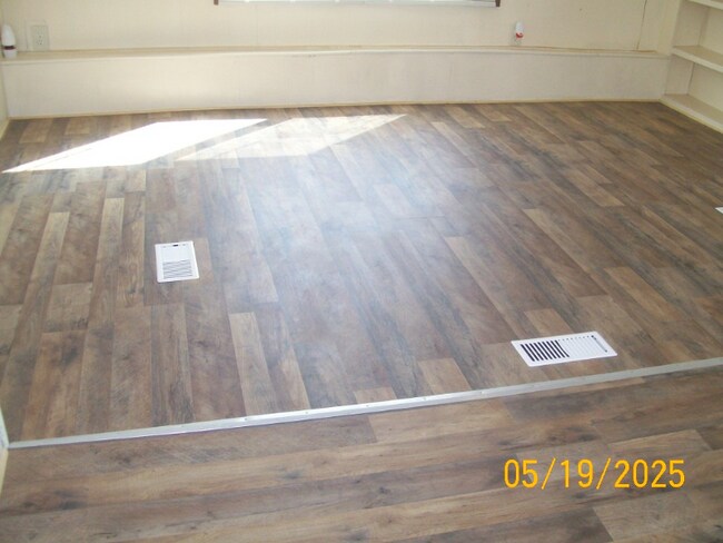 Foto del edificio - 430 N C St