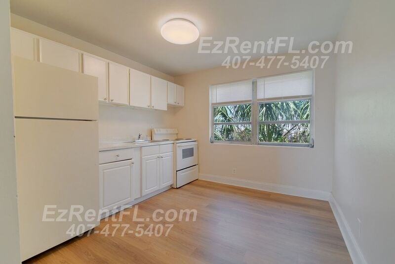 Photo - 801 N Sapodilla Ave