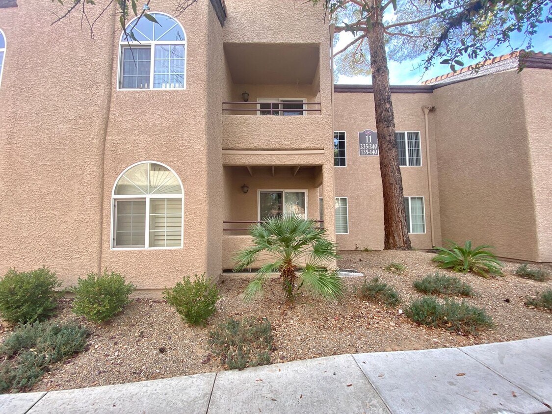Primary Photo - Beautiful 2 bedroom Condo