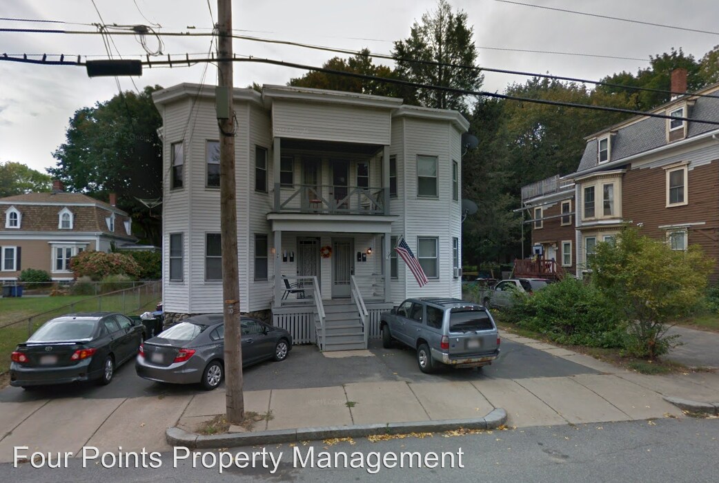 Primary Photo - 98-100 S Pleasant St