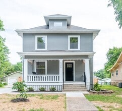 Building Photo - 528 E Normal St