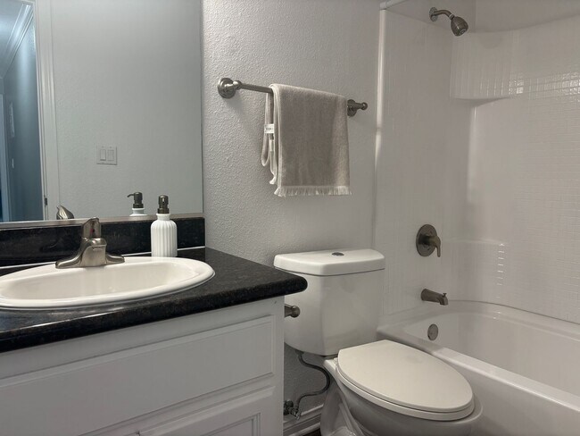 Interior Photo - Villa Serrano Apartment Homes