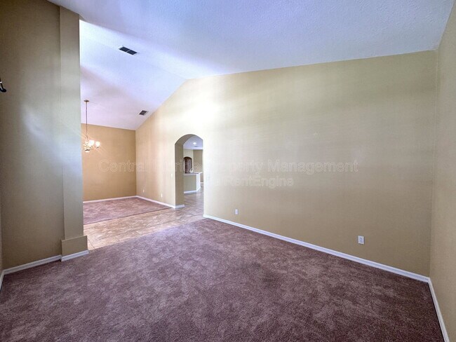 Building Photo - 10118 Shortwood Ln