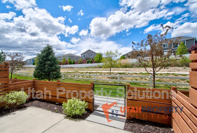 Foto del edificio - 11026 Harvest Pointe Dr