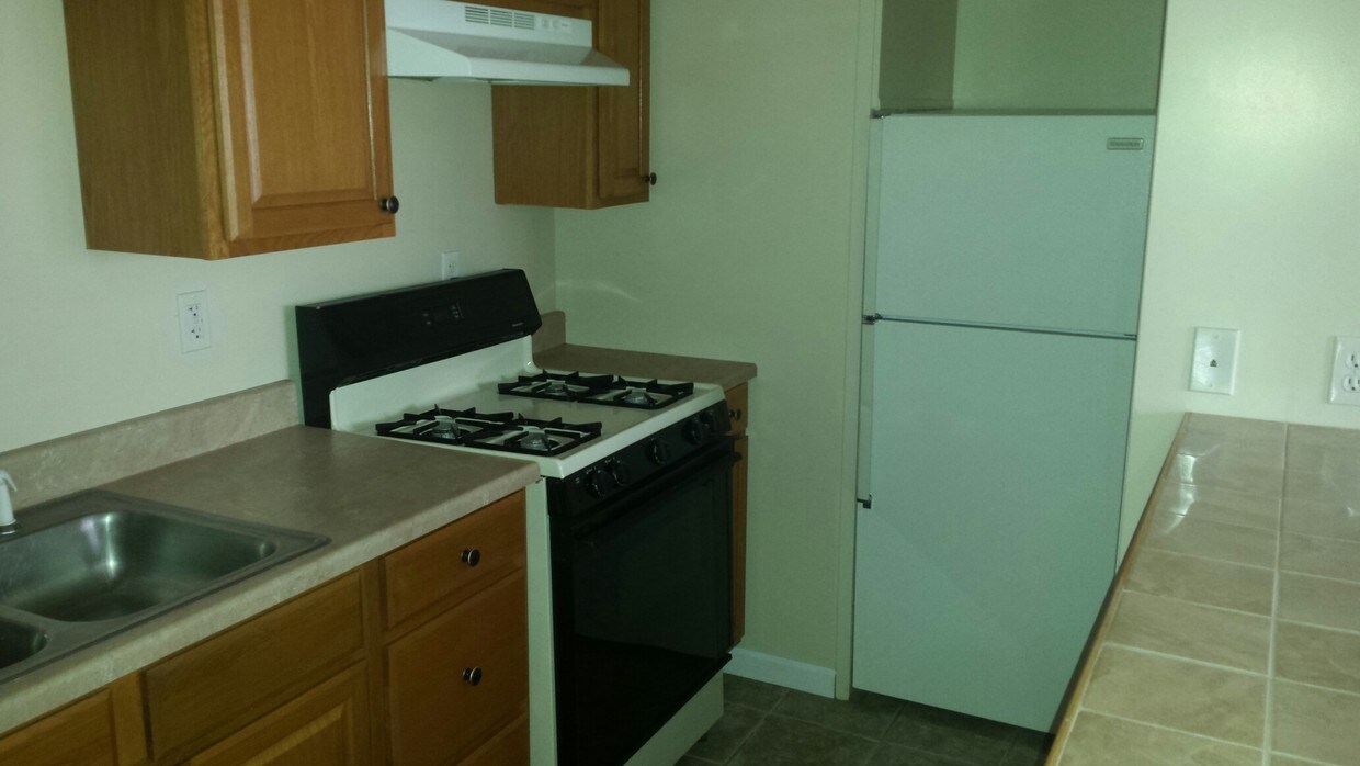 6728 Dale Ave, Portage, IN 46368 Apartments Portage, IN