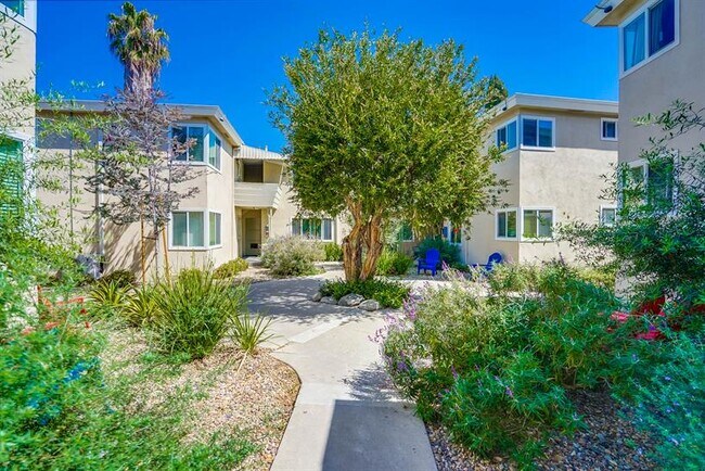 Desde el punto de vista interior - Secure, Stylish Property Near Leimert Park & Baldwin Hills