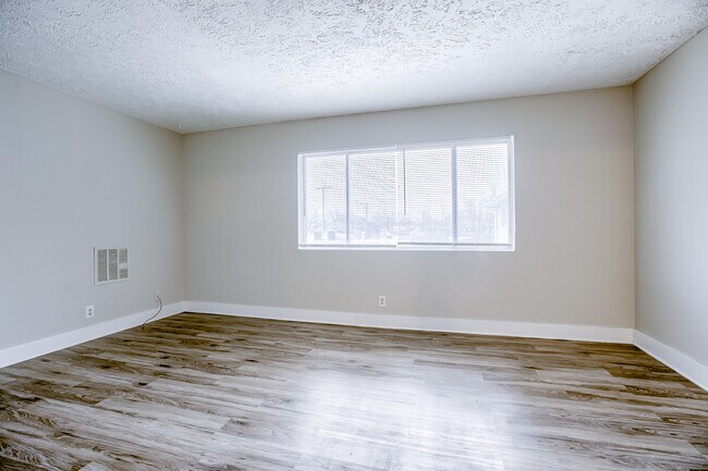 Foto del edificio - Duluth Apartments
