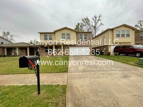 Building Photo - 177 Sagebrook Dr