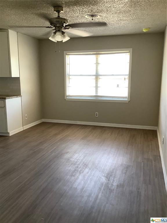 Foto del edificio - 104 Prather Dr