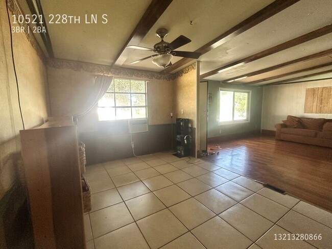 Building Photo - 10521 S 228th Ln