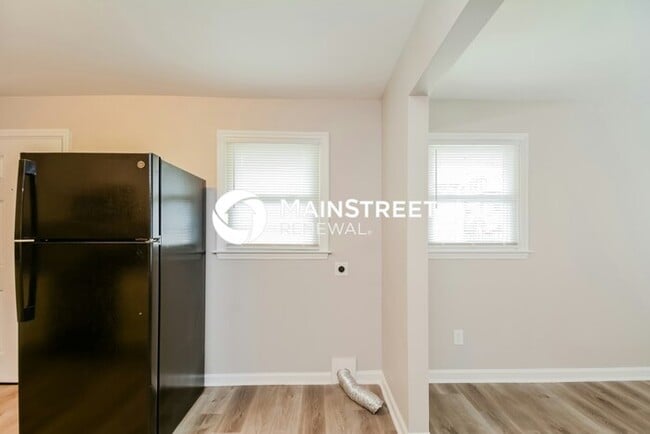 Building Photo - 3 Bedroom Pet-Friendly Home in Durham, NC with Main Street Renewal