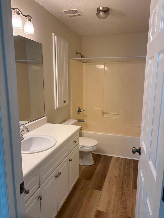 Foto del edificio - 1510 Abby Way