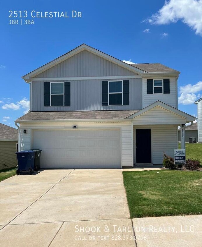 Foto principal - 2513 Celestial Dr