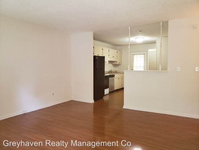 Building Photo - 7625 Bishop Dr