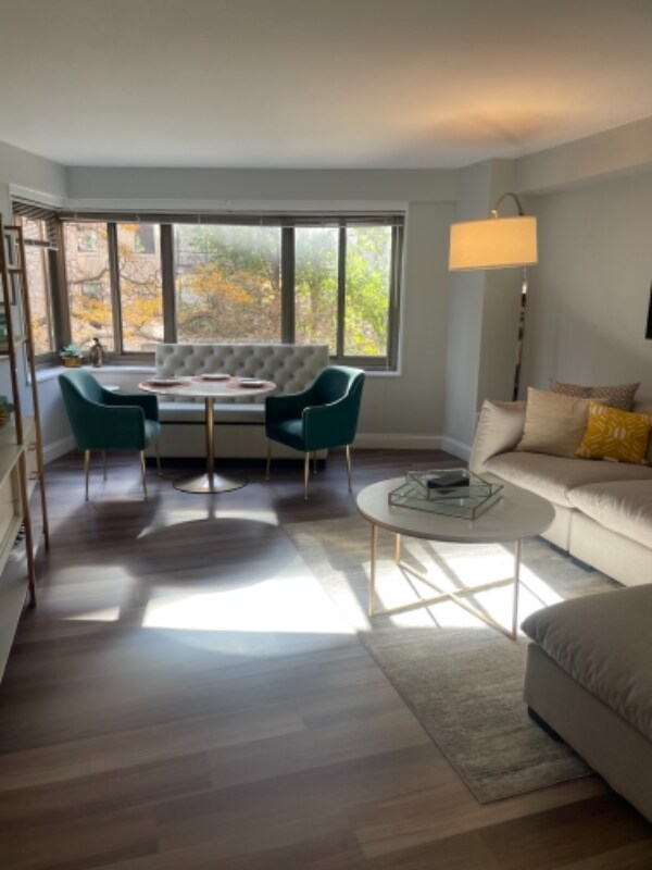 Photo - 1336 N Lake Shore Dr Apartment