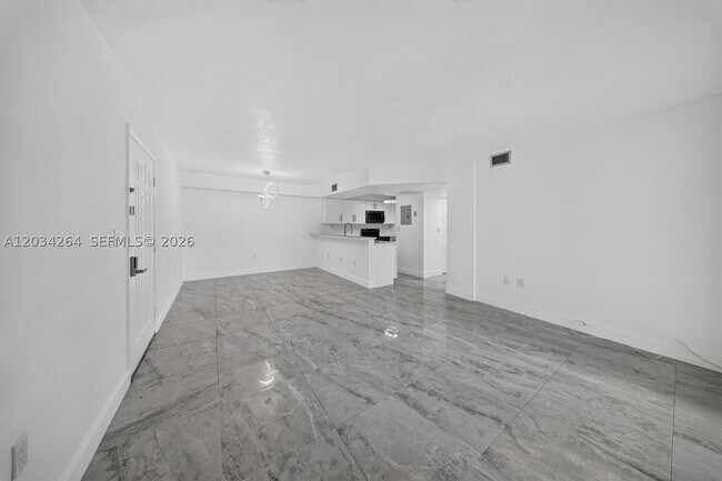 Building Photo - 8540 SW 212th St