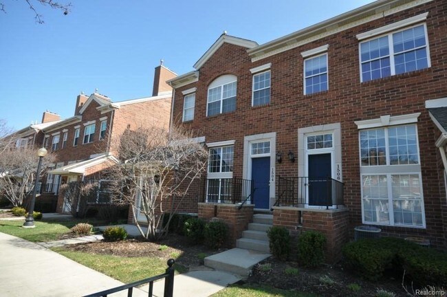 Building Photo - 1504 Maryland Club Dr