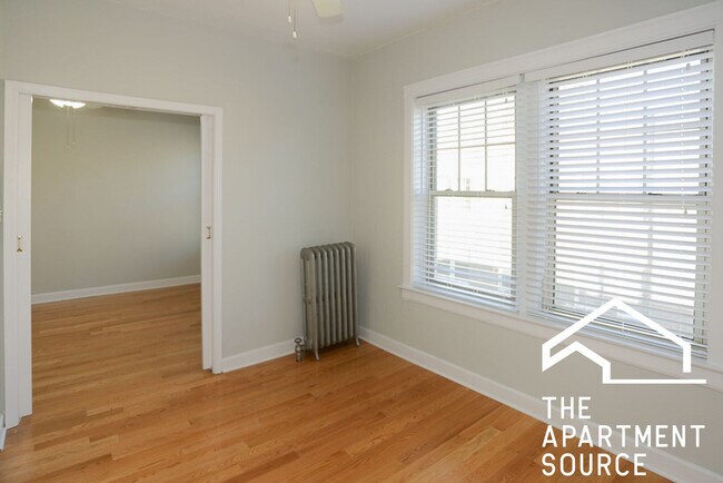 Foto del edificio - 1932 W Winona St