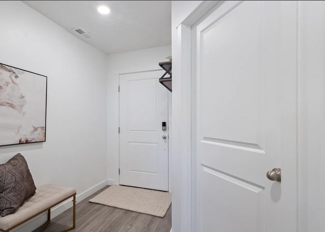 Foto del edificio - 3 Bed/3 Bath Townhouse in Saratoga Springs