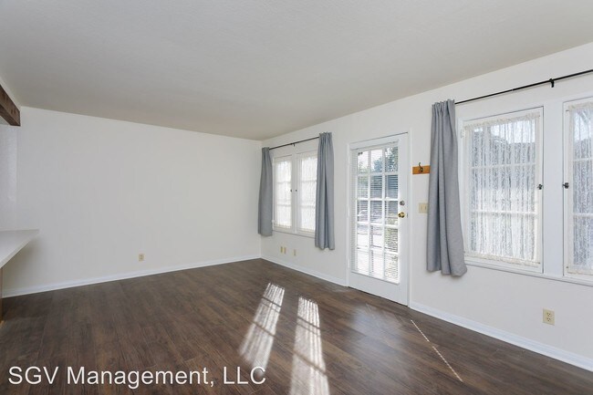 Foto del edificio - Studio, 1 bath Apartment - 456 N Baldwin Ave