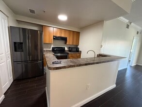 Building Photo - 5820 W Sample Rd