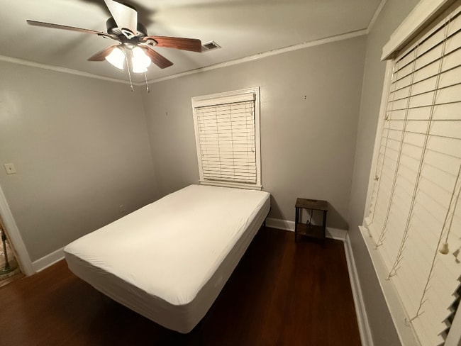 Photo - 2766 Union Ave House