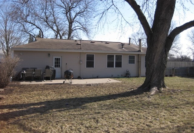 Building Photo - 2125 Hollywood Blvd