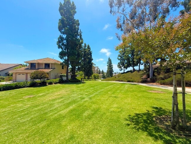 Building Photo - Welcome to Sophisticated Living in Prestigious Carmel Valley