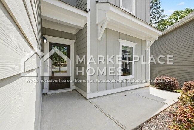 Foto del edificio - 173 Russell Way