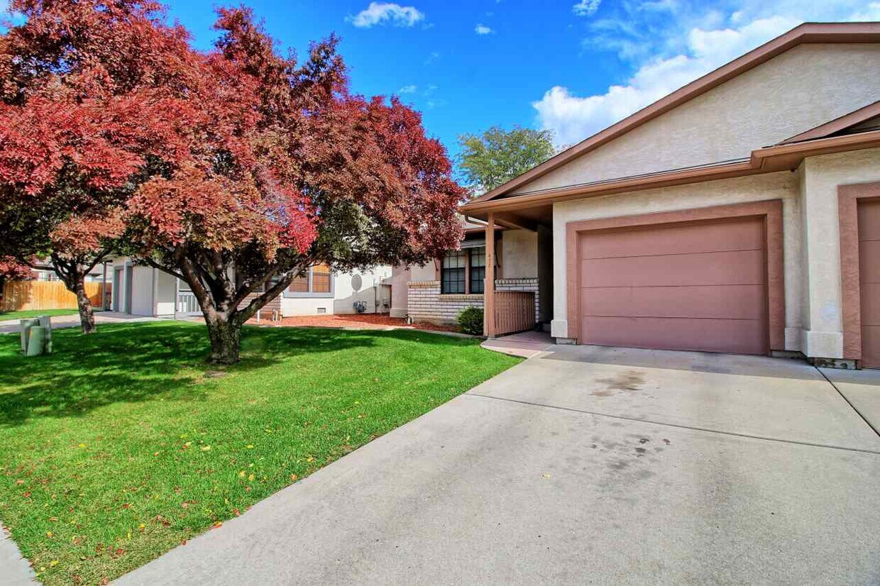 522 Eastgate Ct, Grand Junction, CO 81501 Townhome Rentals in Grand