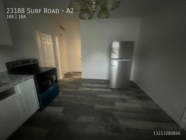 Foto del edificio - 23188 Surf Rd