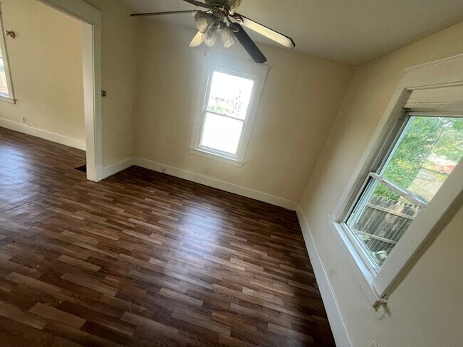 Foto del edificio - 628 Blair Ct