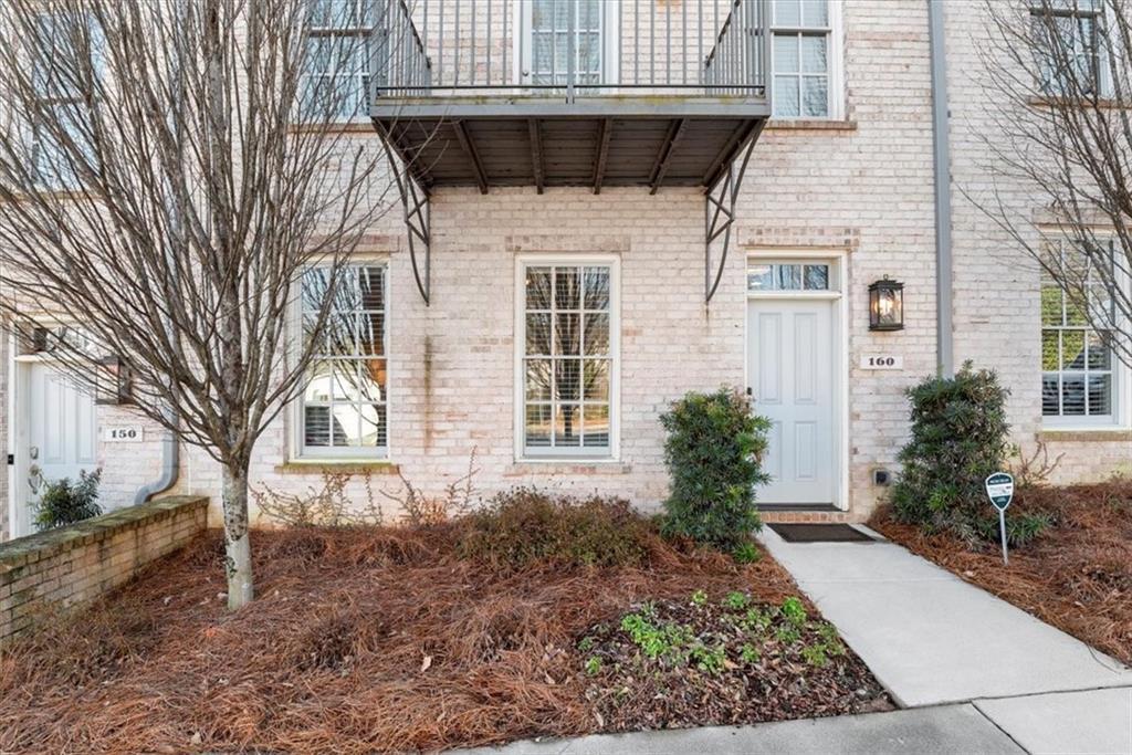 160 Clover Ct, Roswell, GA 30075 Townhome Rentals in Roswell GA