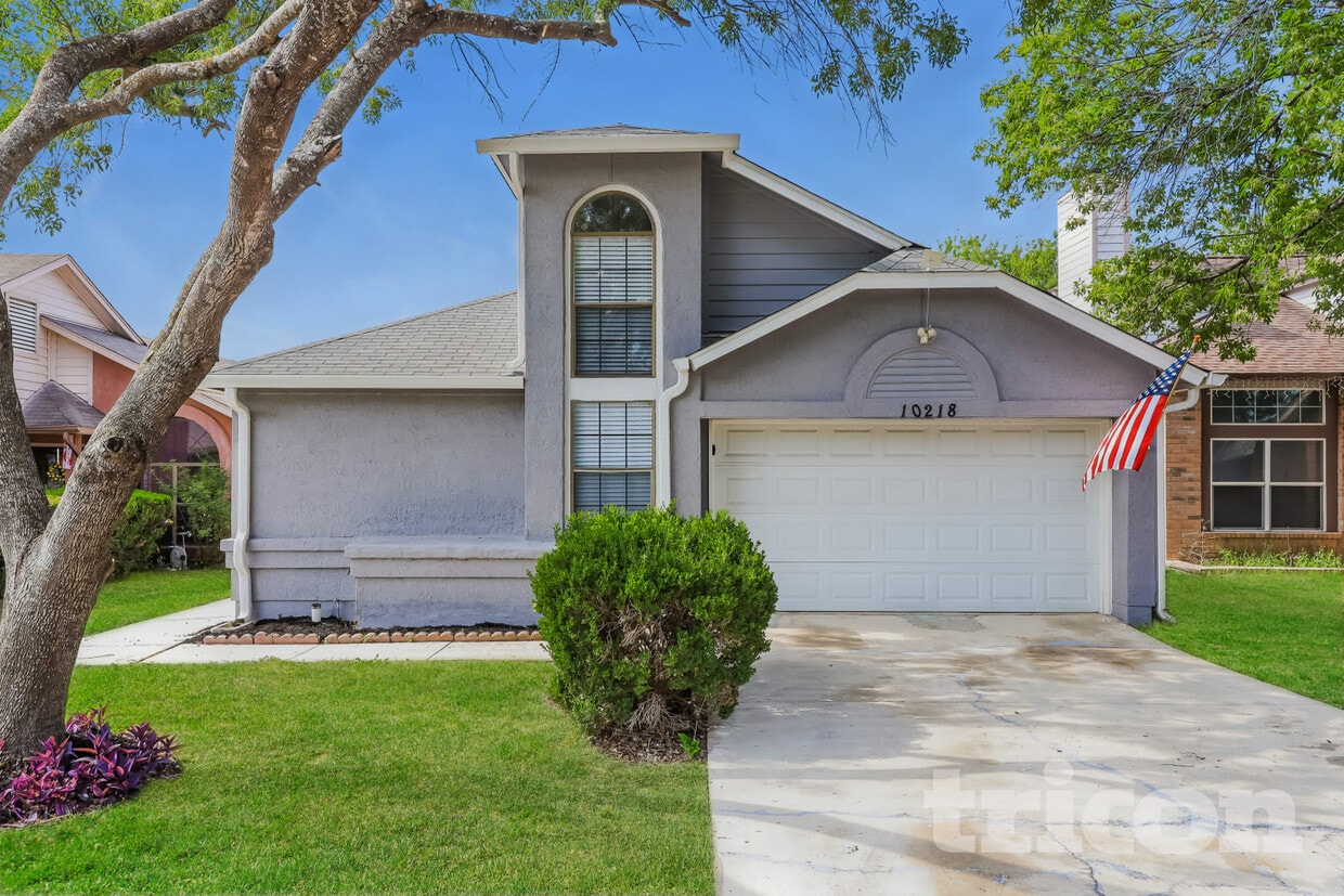 Foto principal - 10218 Basin Field Dr